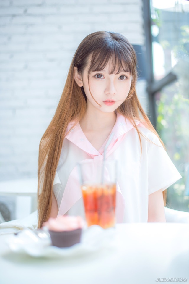 一段感情能给你带来多大痛苦，就曾给你带来过多大快乐。